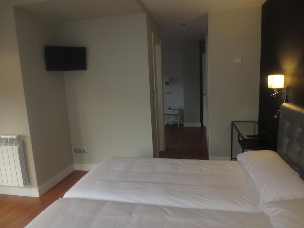 Hotel Rosal Oviedo Pokoj fotografie